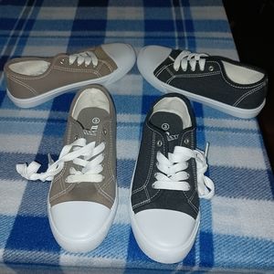 2 NEW Sneakers bundle